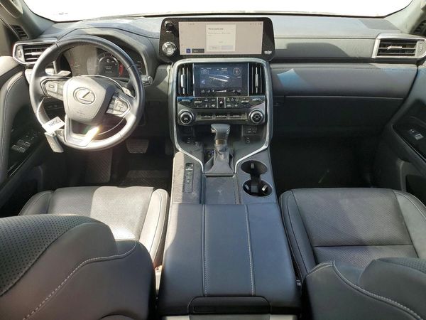 2024 LEXUS LX 600 600 Premium