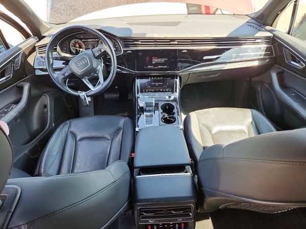 2022 AUDI Q7