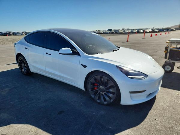2021 TESLA MODEL 3