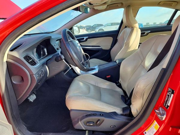 2018 VOLVO S60