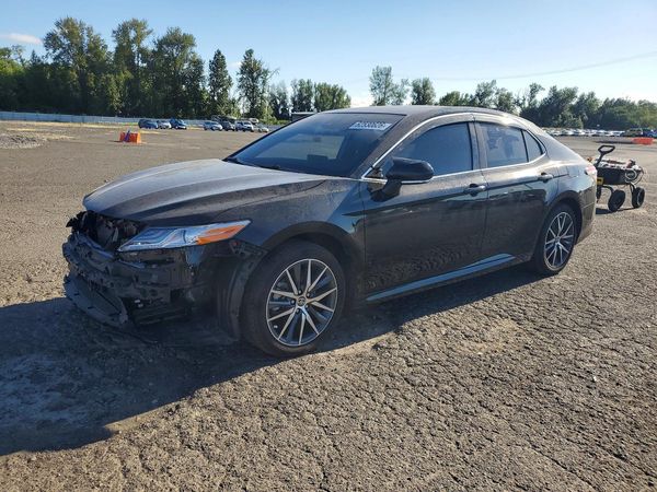 2024 TOYOTA CAMRY