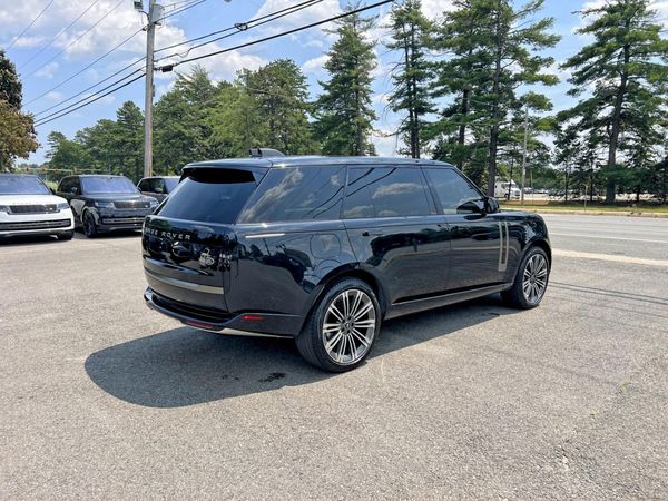 2023 LAND ROVER RANGE ROVER SE