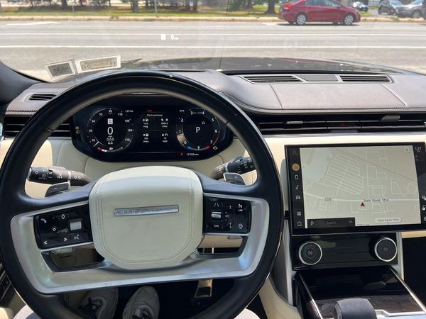2023 LAND ROVER RANGE ROVER SE