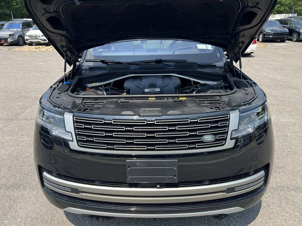 2023 LAND ROVER RANGE ROVER SE