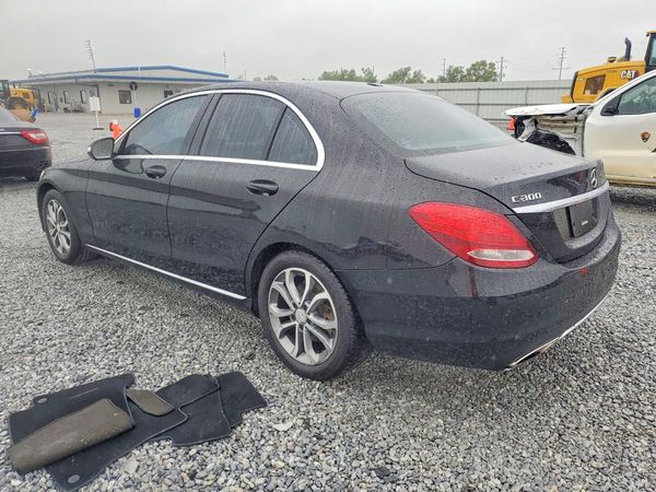 2015 MERCEDES-BENZ C Base