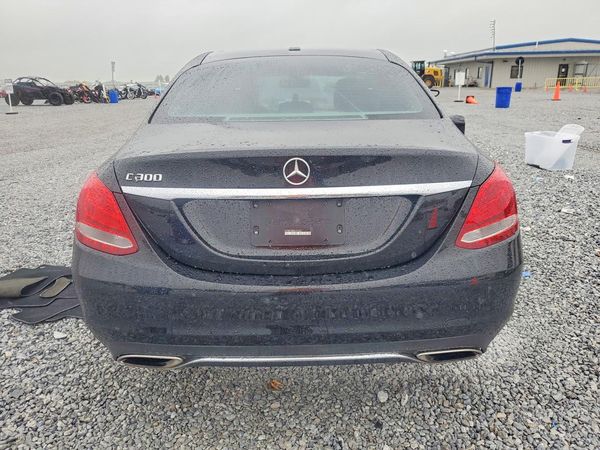 2015 MERCEDES-BENZ C Base