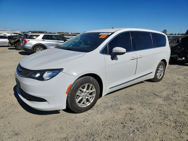 2017 CHRYSLER PACIFICA LX