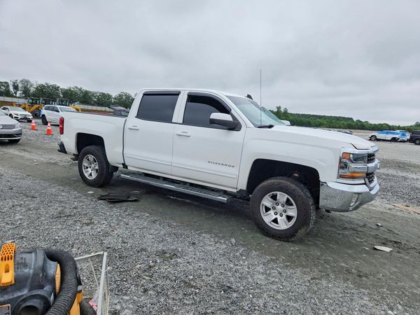 2018 CHEVROLET SILVERADO LT