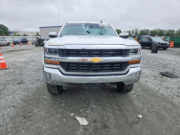 2018 CHEVROLET SILVERADO LT