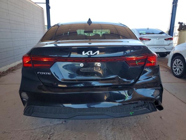 2022 KIA FORTE FE, LXS