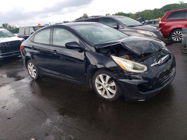 2014 HYUNDAI ACCENT