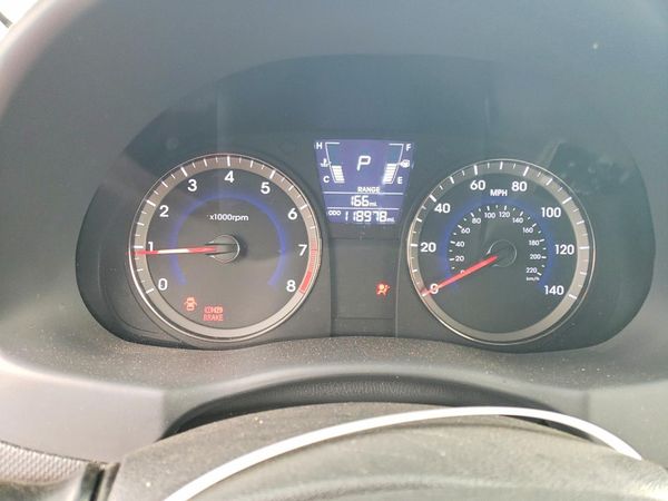 2014 HYUNDAI ACCENT