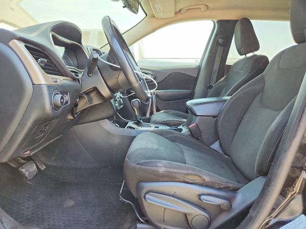 2015 JEEP CHEROKEE LATITUDE FWD