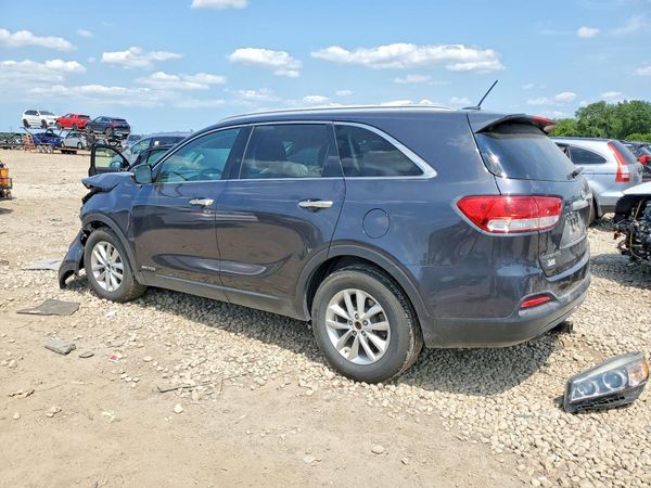 2017 KIA SORENTO L, LX