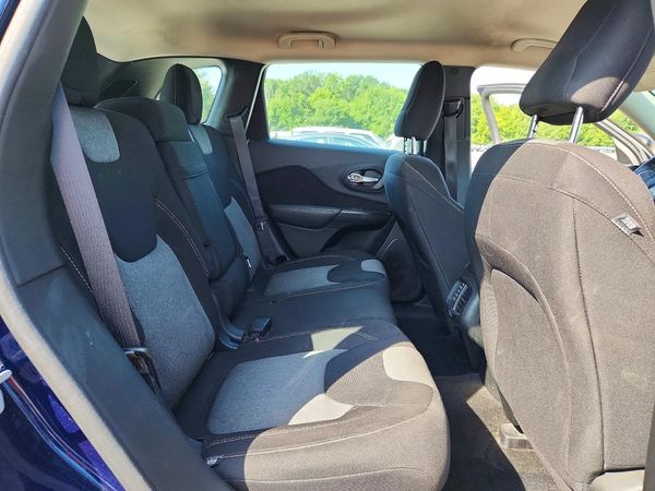 2016 JEEP CHEROKEE SPORT 4X4