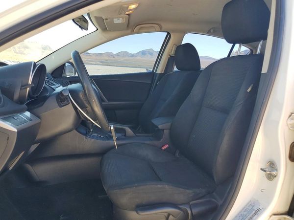 2013 MAZDA 3 Sport/GX