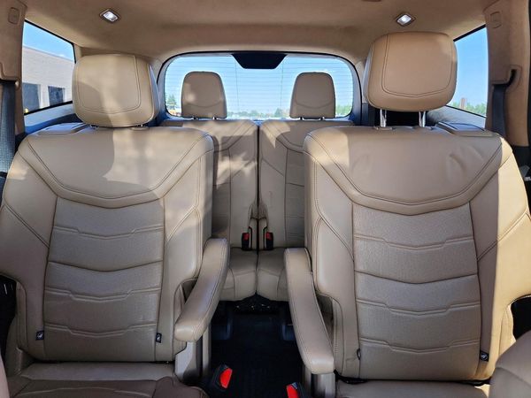 2021 CADILLAC XT6 Platinum Premium Luxury — SUVN