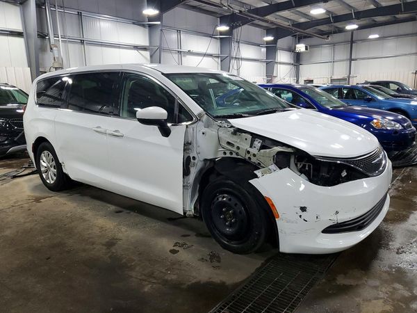 2018 CHRYSLER PACIFICA