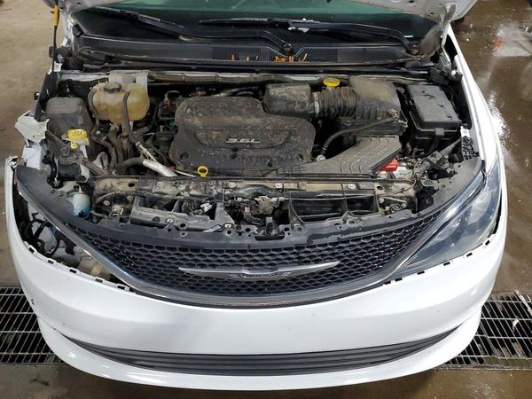 2018 CHRYSLER PACIFICA