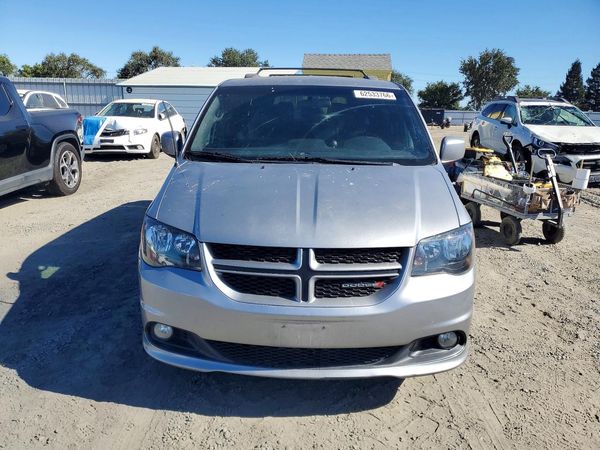 2016 DODGE GRAND CARAVAN R/T