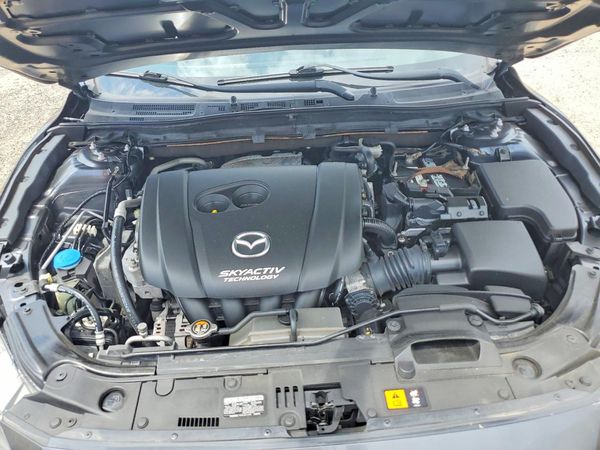 2015 MAZDA 3 Touring/GS