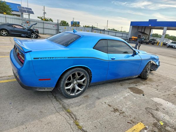 2015 DODGE CHALLENGER SXT Plus