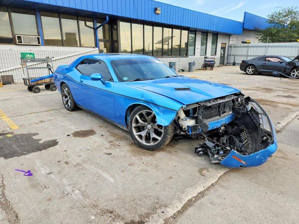 2015 DODGE CHALLENGER SXT Plus