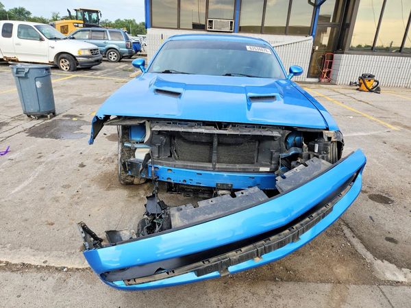 2015 DODGE CHALLENGER SXT Plus