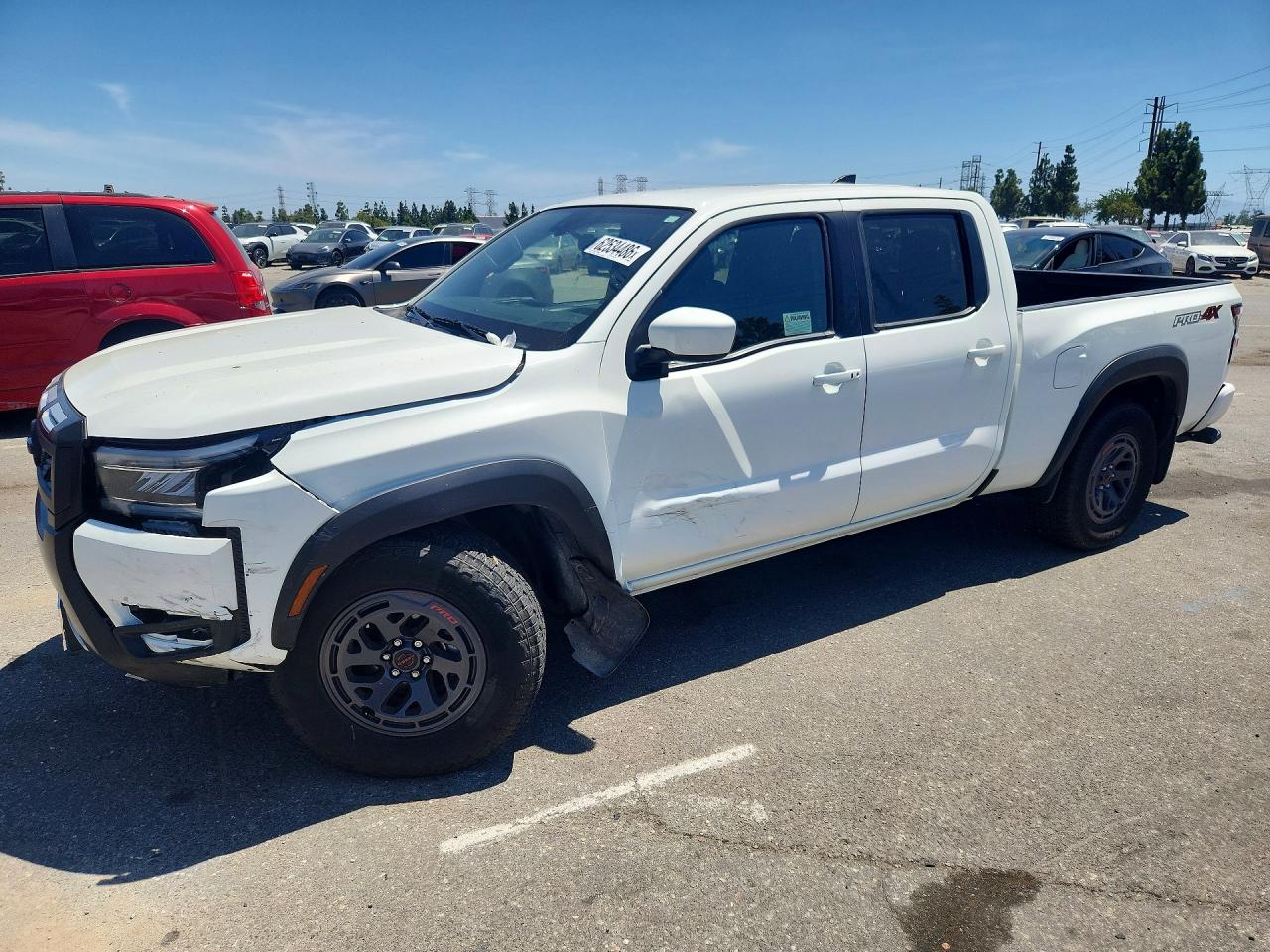 2025 NISSAN FRONTIER — Front 3/4