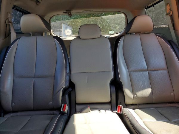 2016 KIA SEDONA EX - Middle level