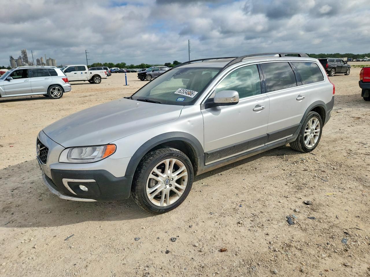 2016 VOLVO XC70