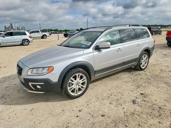 2016 VOLVO XC70