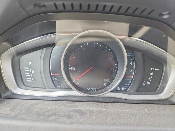 2016 VOLVO XC70