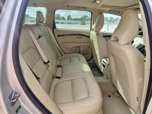 2016 VOLVO XC70