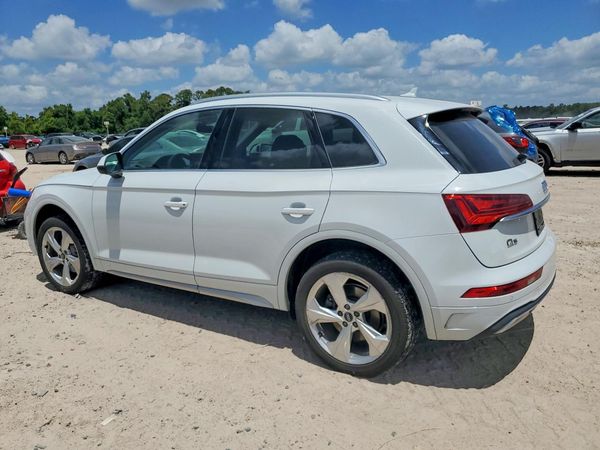 2021 AUDI Q5 quattro Premium Plus