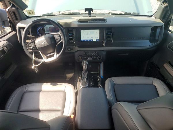 2021 FORD BRONCO