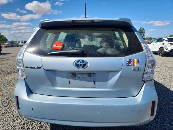 2012 TOYOTA PRIUS V TH