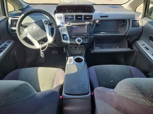 2012 TOYOTA PRIUS V TH