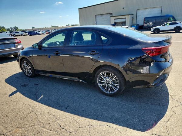 2022 KIA FORTE GT Line
