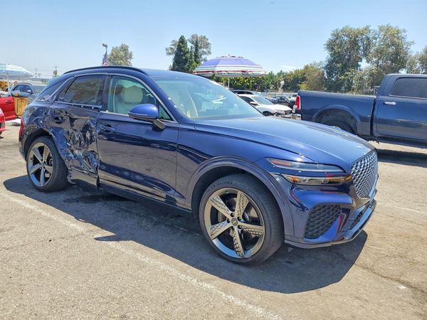 2022 GENESIS GV70