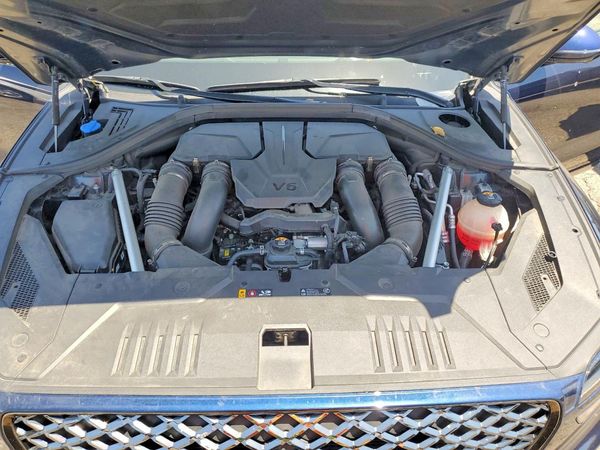2022 GENESIS GV70
