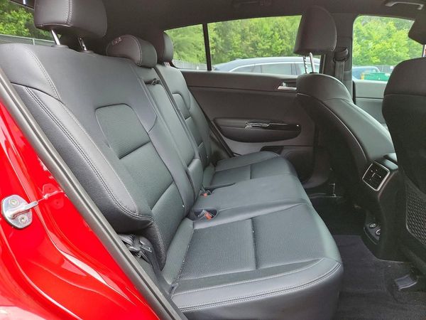 2022 KIA SPORTAGE