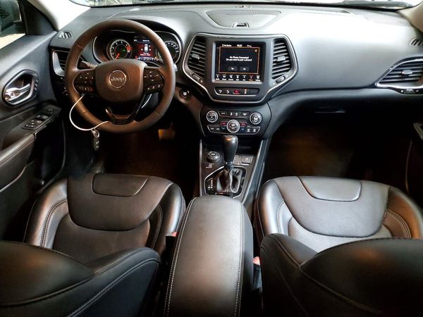 2023 JEEP CHEROKEE ALTITUDE LUX 4X4