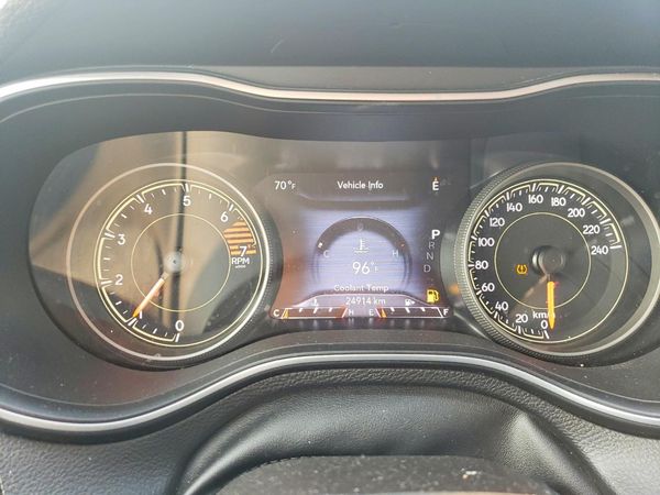 2023 JEEP CHEROKEE ALTITUDE LUX 4X4