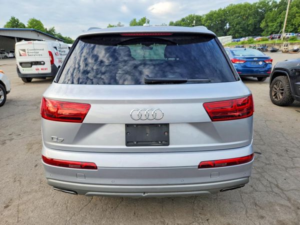 2019 AUDI Q7