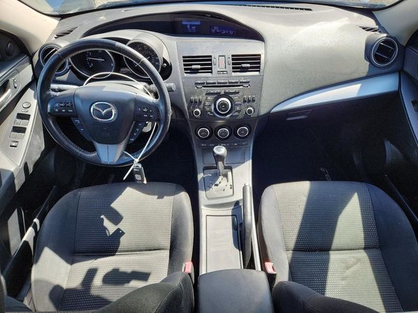 2013 MAZDA 3 Touring/GS