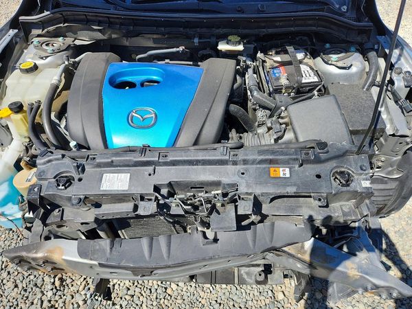 2013 MAZDA 3 Touring/GS