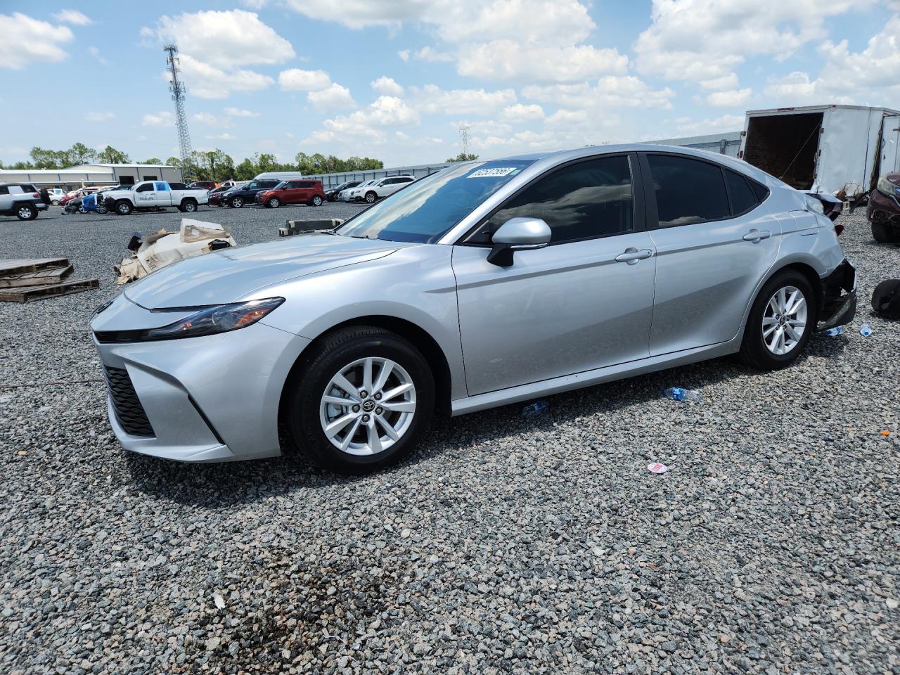 2025 TOYOTA CAMRY
