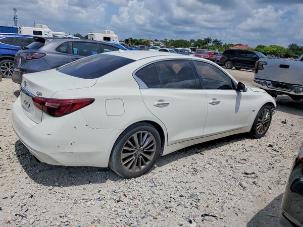 2018 INFINITI Q50