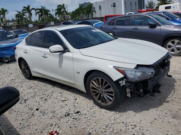 2018 INFINITI Q50